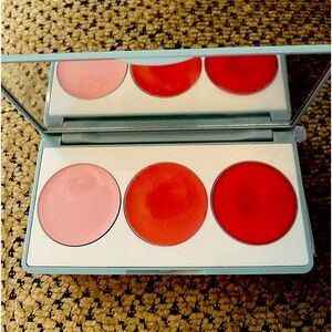 VINTAGE VERY RARE MEMOIRS 0F A GEISHA BEAUTY FACE PALETTE. BLUSH & LIP GLOSS 💄